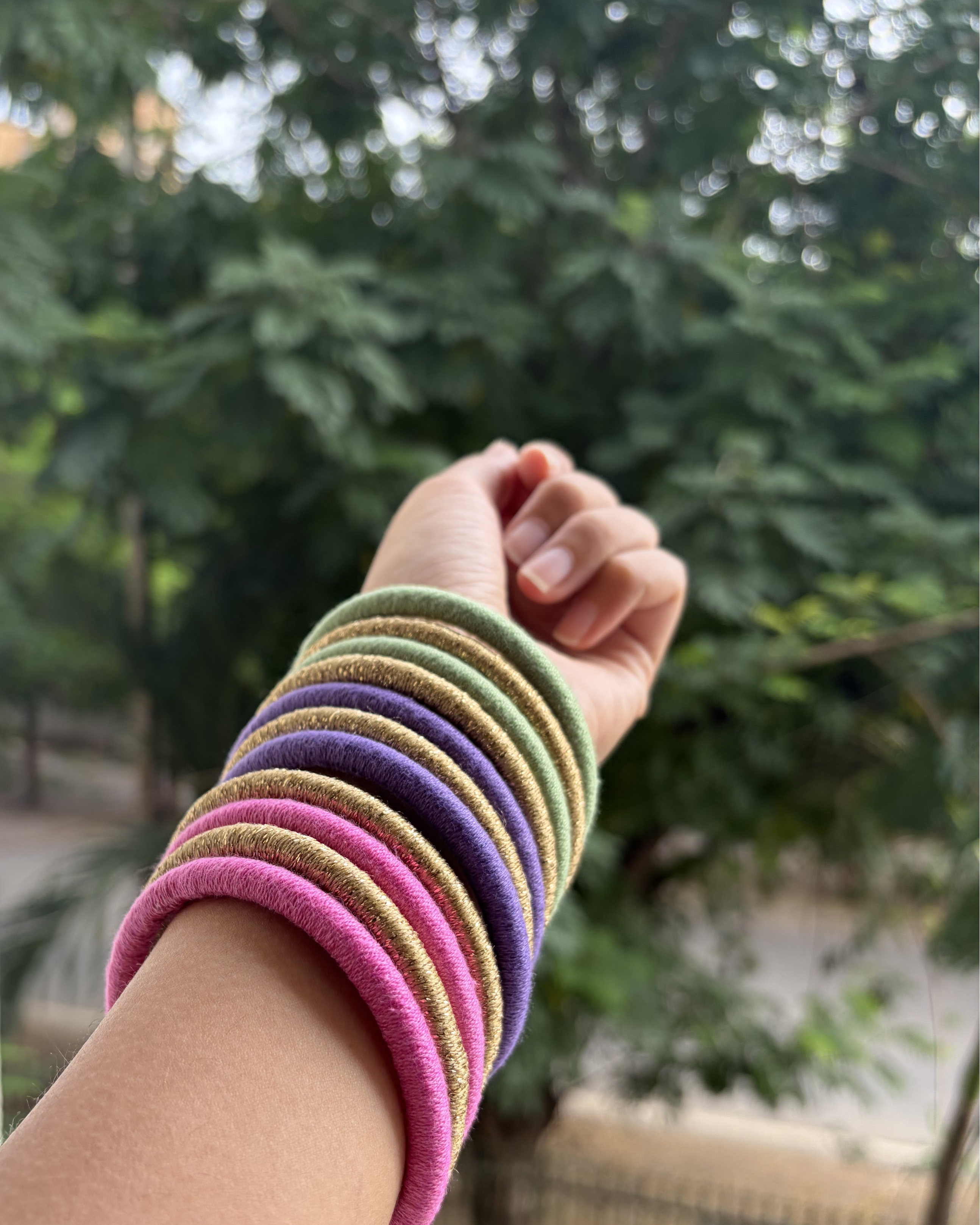Rangbahaar Pastel & Gold Cotton Thread Bangles